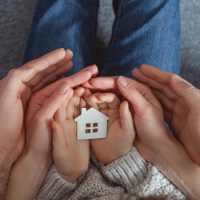 Многодетным семьям сохранят выплаты на погашение ипотеки до 2030 года