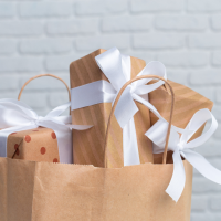 Как считать выручку от продаж при реализации акционных товаров через маркетплейс